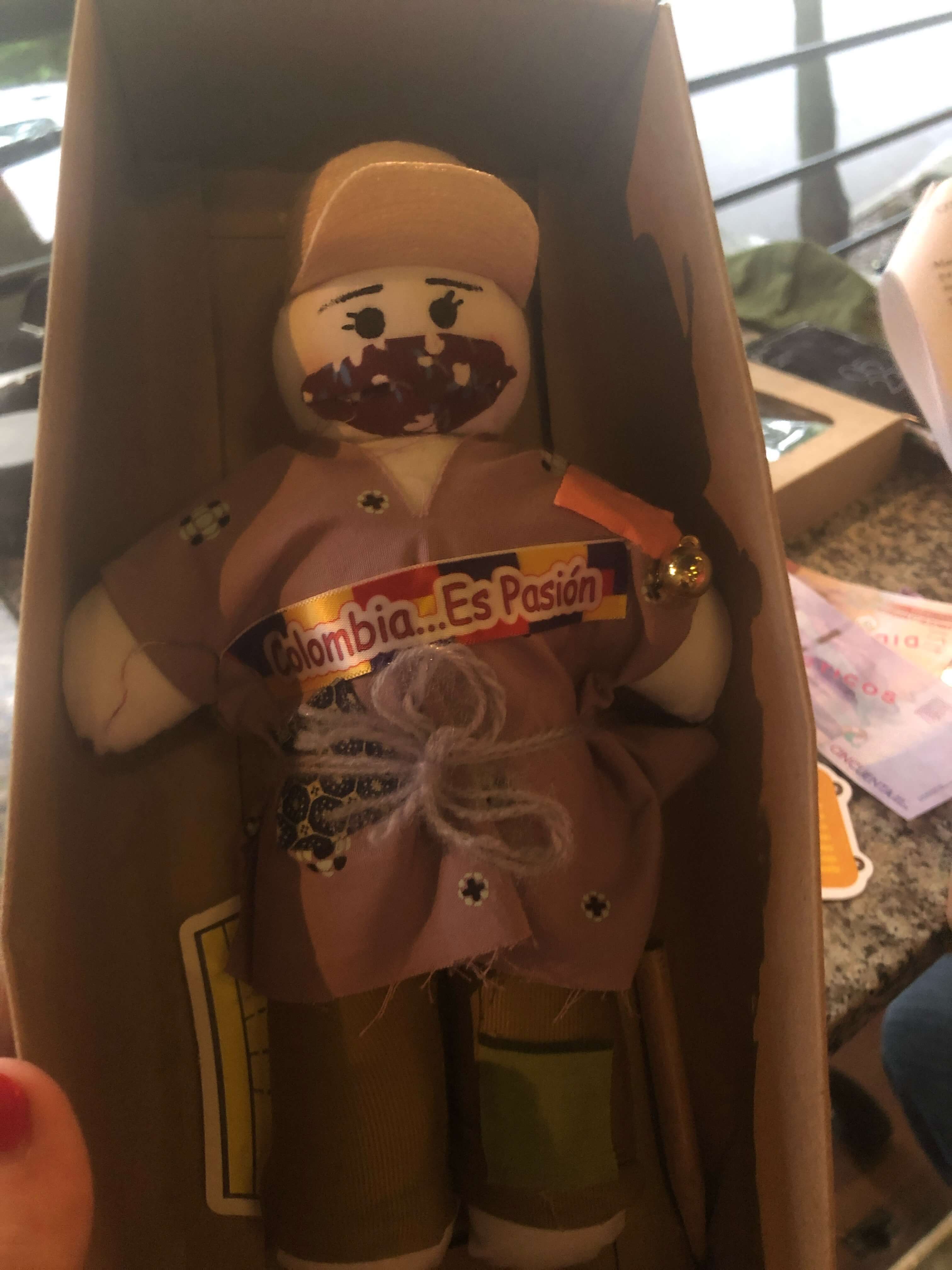 Cloth Año Viejo doll. Colombian NYE tradition